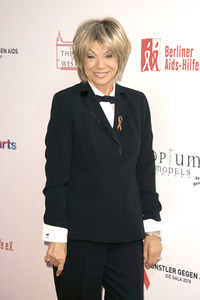 Benefizgala 'Künstler gegen Aids - Die Gala 2016' in Berlin