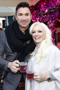Fototermin 'Daniela Katzenberger - mit Lucas im Weihnachtsfieber' in Köln