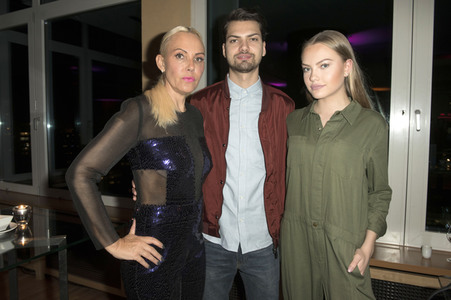 Geburtstagsparty des Youtube-Kanals Berlin Blonds in Berlin