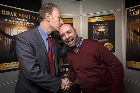Vorstellung von Serdar Somuncu als Kanzlerkandidat von 'Die PARTEI' in Köln