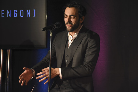 Showcase mit Marco Mengoni in München