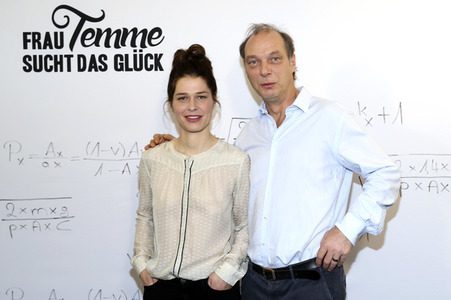 Photocall 'Frau Temme sucht das Glück' in Hamburg