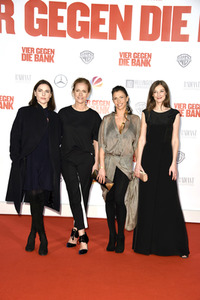 Filmpremiere 'Vier gegen die Bank' in Berlin