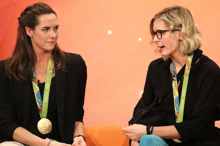 TV-Show 'Menschen 2016' in Hamburg