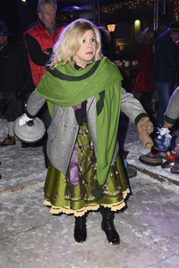 Angermaier Jubiläums Eisstock-WM in Tracht 2017 in München