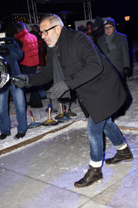 Angermaier Jubiläums Eisstock-WM in Tracht 2017 in München