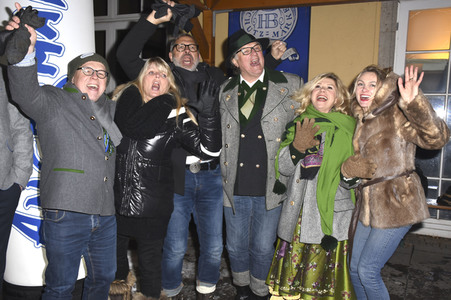 Angermaier Jubiläums Eisstock-WM in Tracht 2017 in München