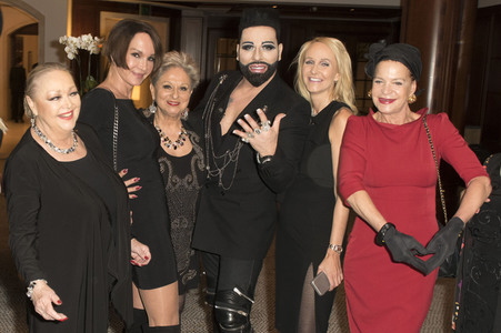 Ladies Dinner live mit Star-Designer Harald Glööckler in Berlin