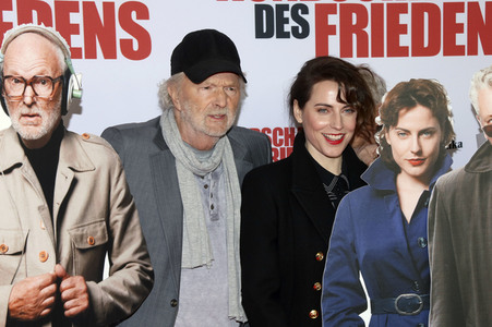 Filmpremiere 'Kundschafter des Friedens' in Berlin