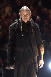 Esther Perbandt Fashion Show auf der Mercedes-Benz Fashion Week Berlin Autumn/Winter 2017