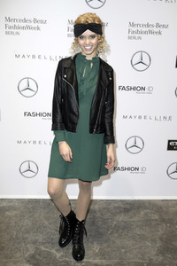 Rebekka Ruetz Fashion Show auf der Mercedes-Benz Fashion Week Berlin Autumn/Winter 2017