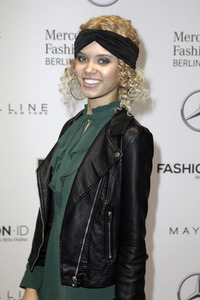 Rebekka Ruetz Fashion Show auf der Mercedes-Benz Fashion Week Berlin Autumn/Winter 2017