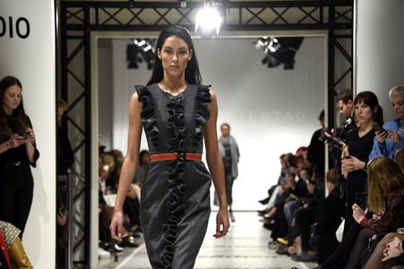 Marcel Ostertag Fashion Show auf der Mercedes-Benz Fashion Week Berlin Autumn/Winter 2017