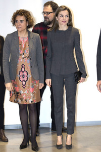 Königin Letizia besucht das AECC Forum in Madrid