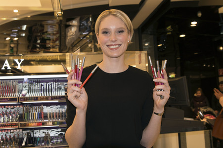 Re-Opening von Urban Decay in Berlin