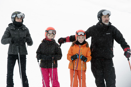 Die spanischen Royals beim Skifahren in Astún