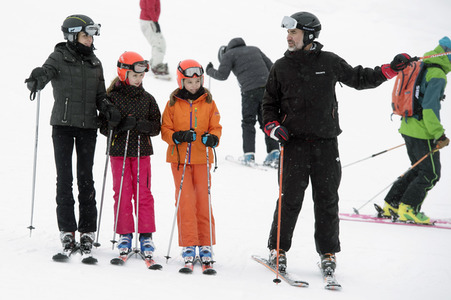 Die spanischen Royals beim Skifahren in Astún