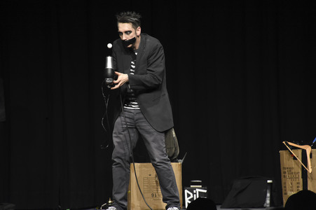 Auftritt von Tape Face in München