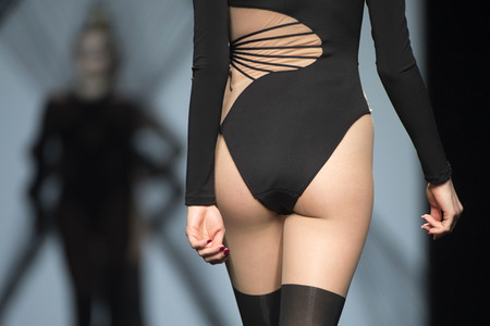 Maya Hansen Fashion Show auf der Mercedes-Benz Fashion Week Madrid AW 2017