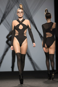 Maya Hansen Fashion Show auf der Mercedes-Benz Fashion Week Madrid AW 2017