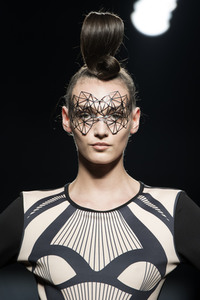 Maya Hansen Fashion Show auf der Mercedes-Benz Fashion Week Madrid AW 2017
