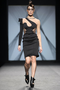 Maya Hansen Fashion Show auf der Mercedes-Benz Fashion Week Madrid AW 2017