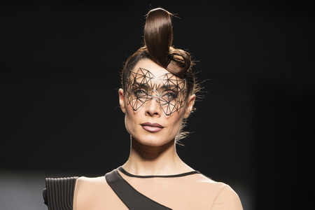 Maya Hansen Fashion Show auf der Mercedes-Benz Fashion Week Madrid AW 2017