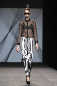 Maya Hansen Fashion Show auf der Mercedes-Benz Fashion Week Madrid AW 2017
