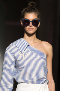 Roberto Verino Fashion Show auf der Mercedes-Benz Fashion Week Madrid AW 2017