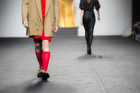 Ana Locking Fashion Show auf der Mercedes-Benz Fashion Week Madrid AW 2017