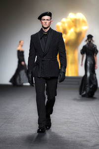 Ana Locking Fashion Show auf der Mercedes-Benz Fashion Week Madrid AW 2017