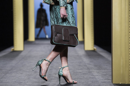 Miguel Marinero Fashion Show auf der Mercedes-Benz Fashion Week Madrid AW 2017