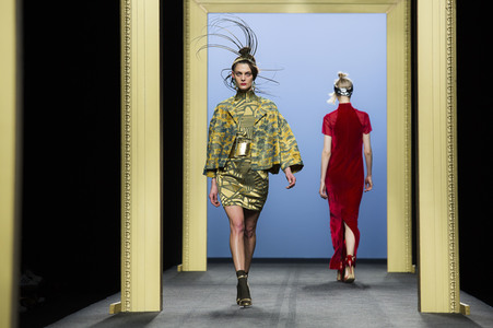 Miguel Marinero Fashion Show auf der Mercedes-Benz Fashion Week Madrid AW 2017