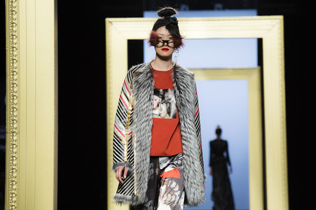 Miguel Marinero Fashion Show auf der Mercedes-Benz Fashion Week Madrid AW 2017