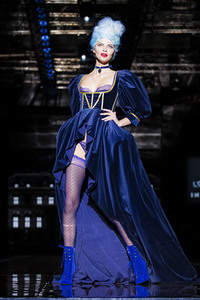 Andrés Sardá Fashion Show auf der Mercedes-Benz Fashion Week Madrid AW 2017