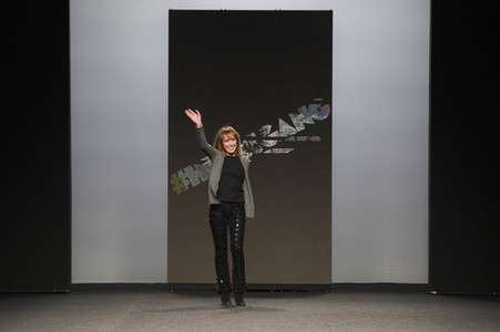 Teresa Helbig Fashion Show auf der Mercedes-Benz Fashion Week Madrid AW 2017