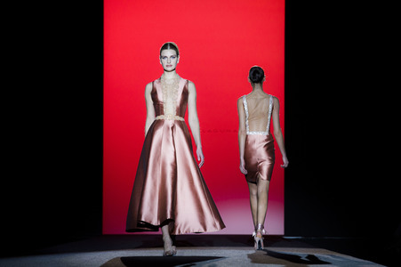 Hannibal Laguna Fashion Show auf der Mercedes-Benz Fashion Week Madrid AW 2017