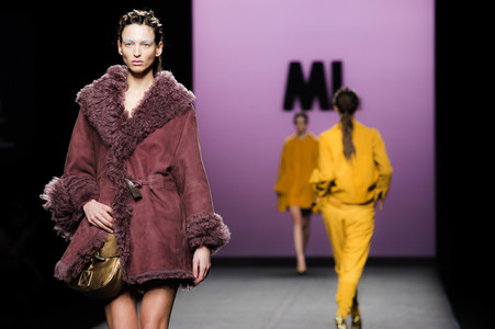 Marcos Luengo Fashion Show auf der Mercedes-Benz Fashion Week Madrid AW 2017