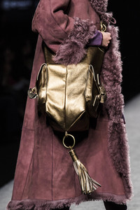Marcos Luengo Fashion Show auf der Mercedes-Benz Fashion Week Madrid AW 2017