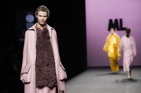 Marcos Luengo Fashion Show auf der Mercedes-Benz Fashion Week Madrid AW 2017