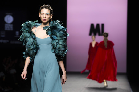 Marcos Luengo Fashion Show auf der Mercedes-Benz Fashion Week Madrid AW 2017