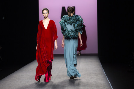Marcos Luengo Fashion Show auf der Mercedes-Benz Fashion Week Madrid AW 2017