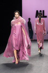 Marcos Luengo Fashion Show auf der Mercedes-Benz Fashion Week Madrid AW 2017
