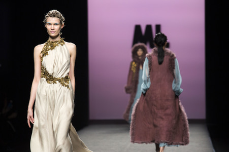 Marcos Luengo Fashion Show auf der Mercedes-Benz Fashion Week Madrid AW 2017