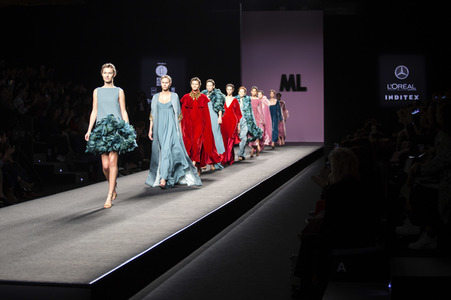Marcos Luengo Fashion Show auf der Mercedes-Benz Fashion Week Madrid AW 2017