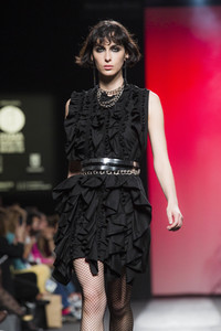 Juana Martin Fashion Show auf der Mercedes-Benz Fashion Week Madrid AW 2017