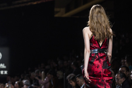 Juana Martin Fashion Show auf der Mercedes-Benz Fashion Week Madrid AW 2017