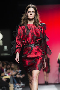 Juana Martin Fashion Show auf der Mercedes-Benz Fashion Week Madrid AW 2017