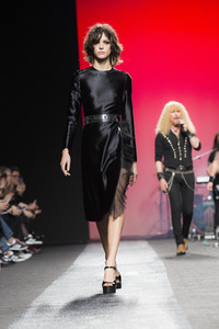 Juana Martin Fashion Show auf der Mercedes-Benz Fashion Week Madrid AW 2017