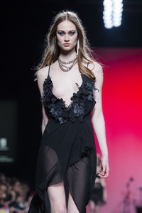 Juana Martin Fashion Show auf der Mercedes-Benz Fashion Week Madrid AW 2017